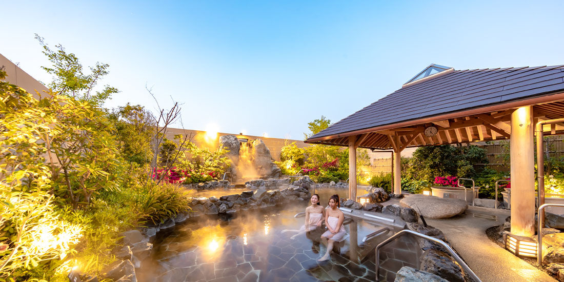 日帰り温泉早朝6時から営業スタート!午前8時までの入館で500円OFF