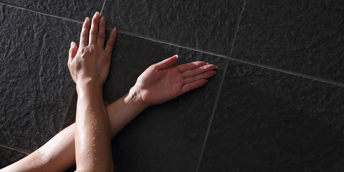 【岩盤ホットヨガ】セルフケアヨガ