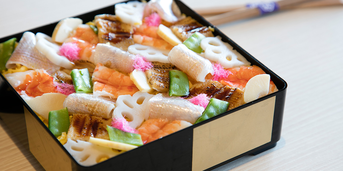 季節の期間限定メニュー「さくらちらし寿司」