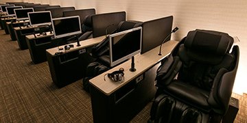 リクライニング電動マッサージルーム