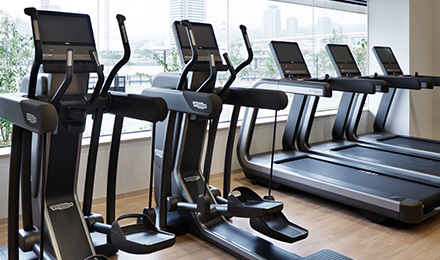 イタリアの最高級フィットネスマシンブランド「テクノジム」社の最高級ライン「ARTIS」