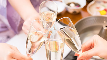 神戸みなと温泉 蓮での女子会イメージ