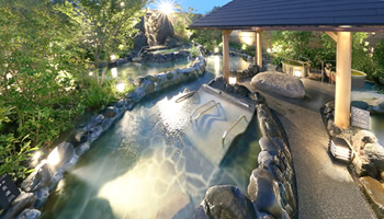 海風を感じる露天大浴場