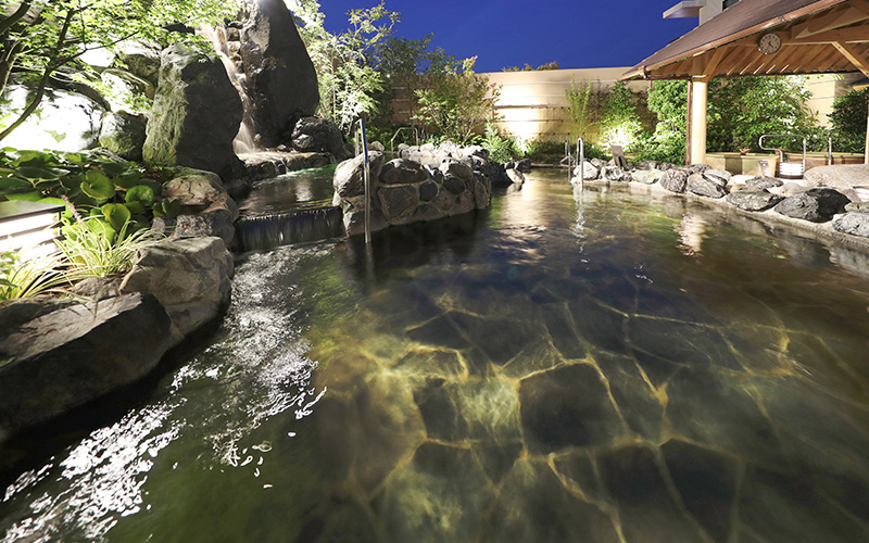 神戸みなと温泉 蓮の露天風呂風景