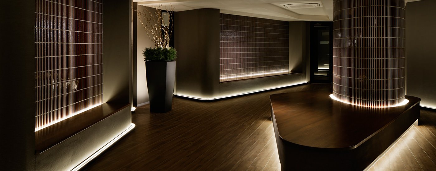 神戸みなと温泉 蓮内にある岩盤浴・溶岩浴・ホットヨガスタジオ「八蓮花」