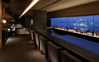 宿泊者限定の展望BAR REN KOBE